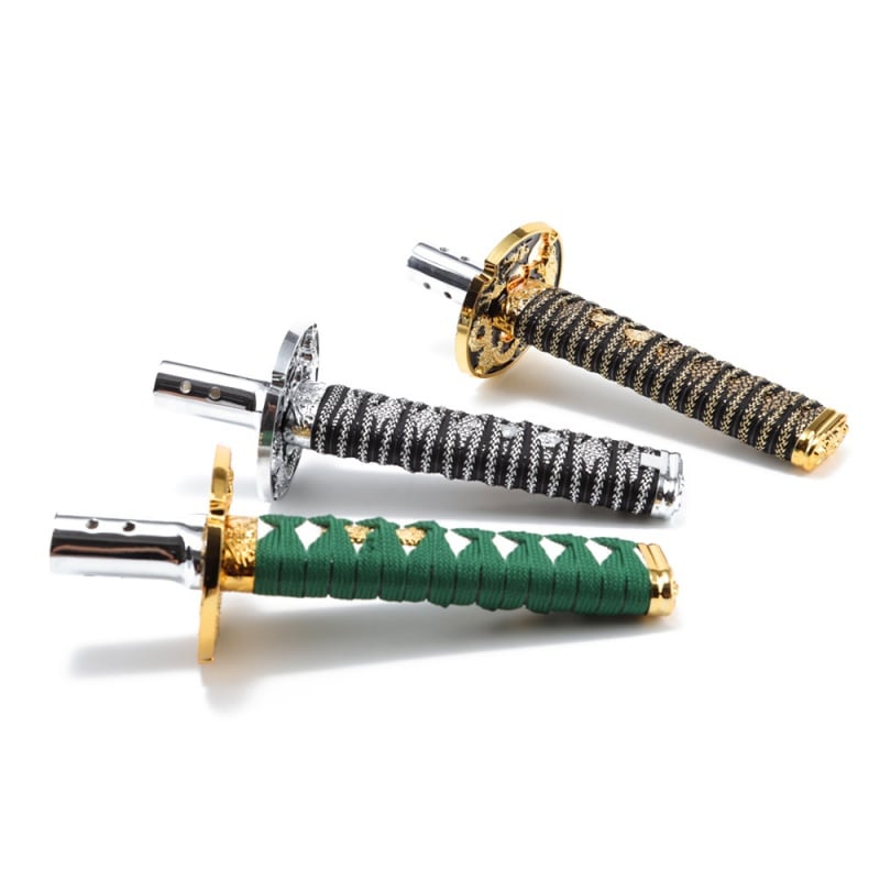 🔪Katana Gear Shift Knob – Transform Your Drive Into a Samurai Experience